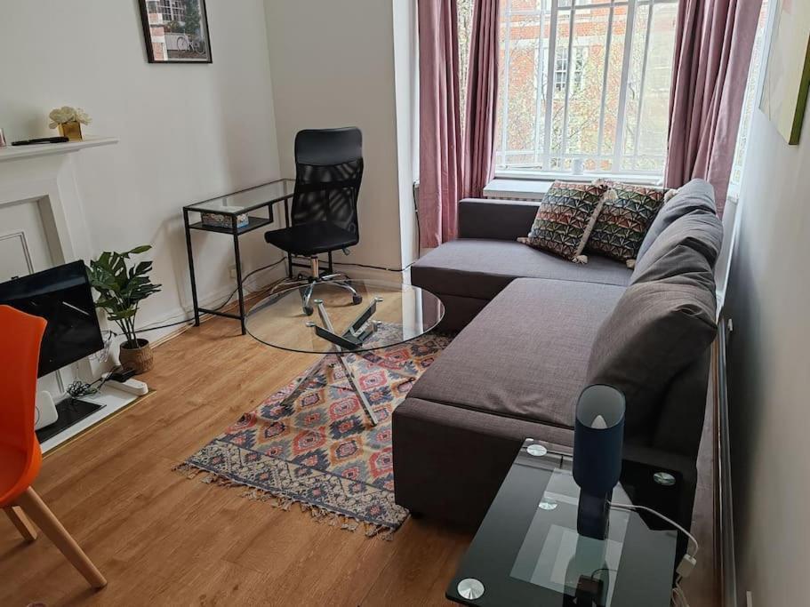 Appartamento Two Bedroom In Bayswater
